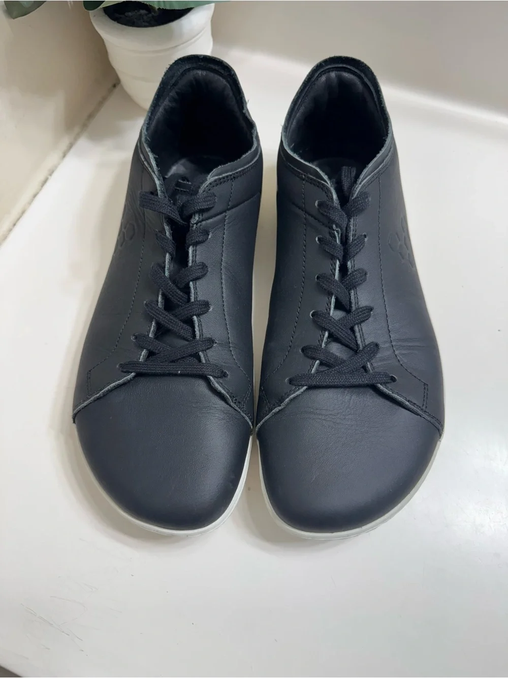 Vivo Barefoot Black Low-Profile Lace-Up Sneakers